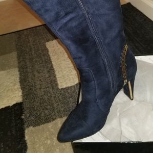 High Heeled Boots